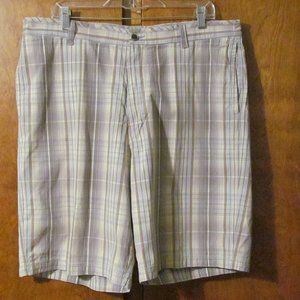 Tommy Bahama Men’s Silk Blend Shorts - Size 38
